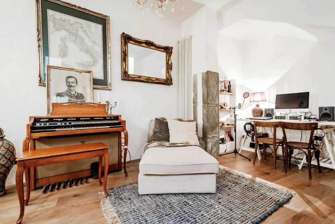 House Of Dreams Apartment Como