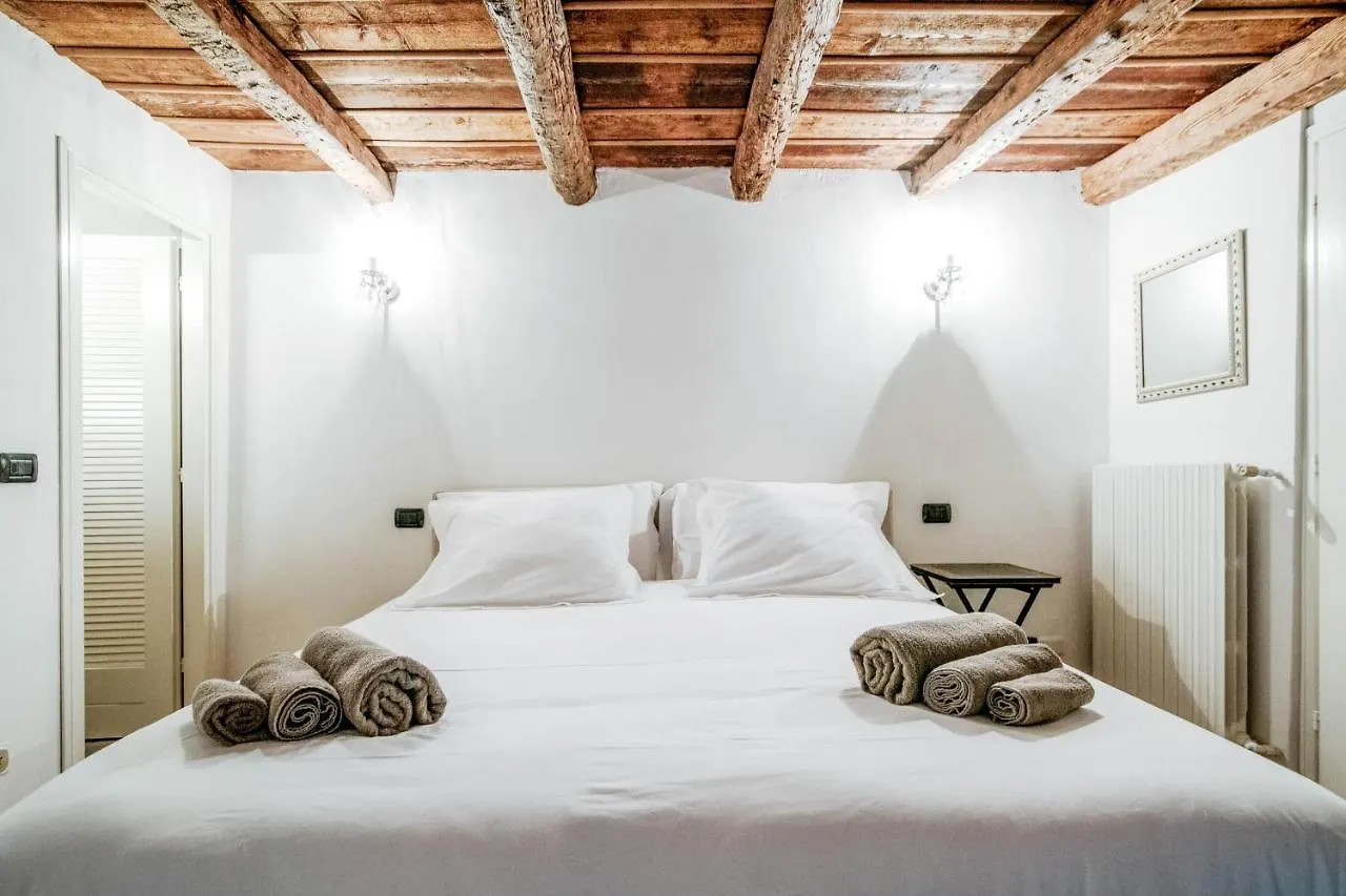 House Of Dreams Apartment Como
