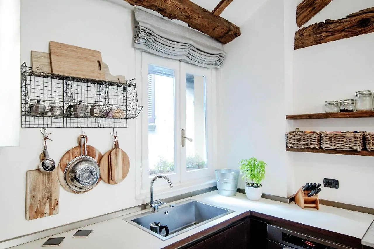 House Of Dreams Apartment Como